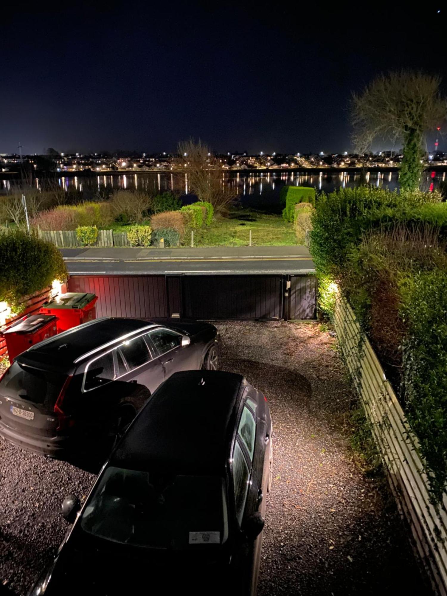 Lake View Galway City Exteriér fotografie